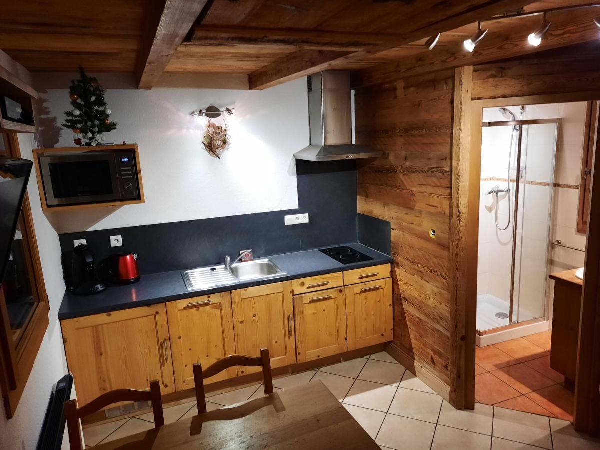 Le Petit Caboin Pension Seytroux Buitenkant foto